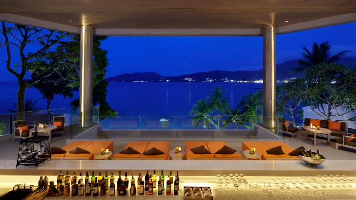 Amari Phuket Samutr Bar